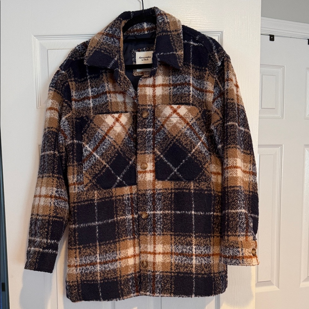 Abercrombie & Fitch Textured Shacket Jacket with Blue and Tan